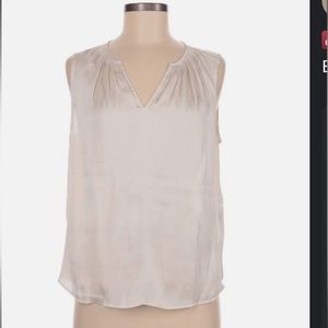 Banana Republic cream sleeveless blouse L